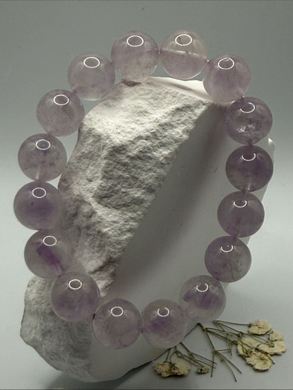 Pale Lavander Amethyst Gemstone Beaded Stretch Bracelet